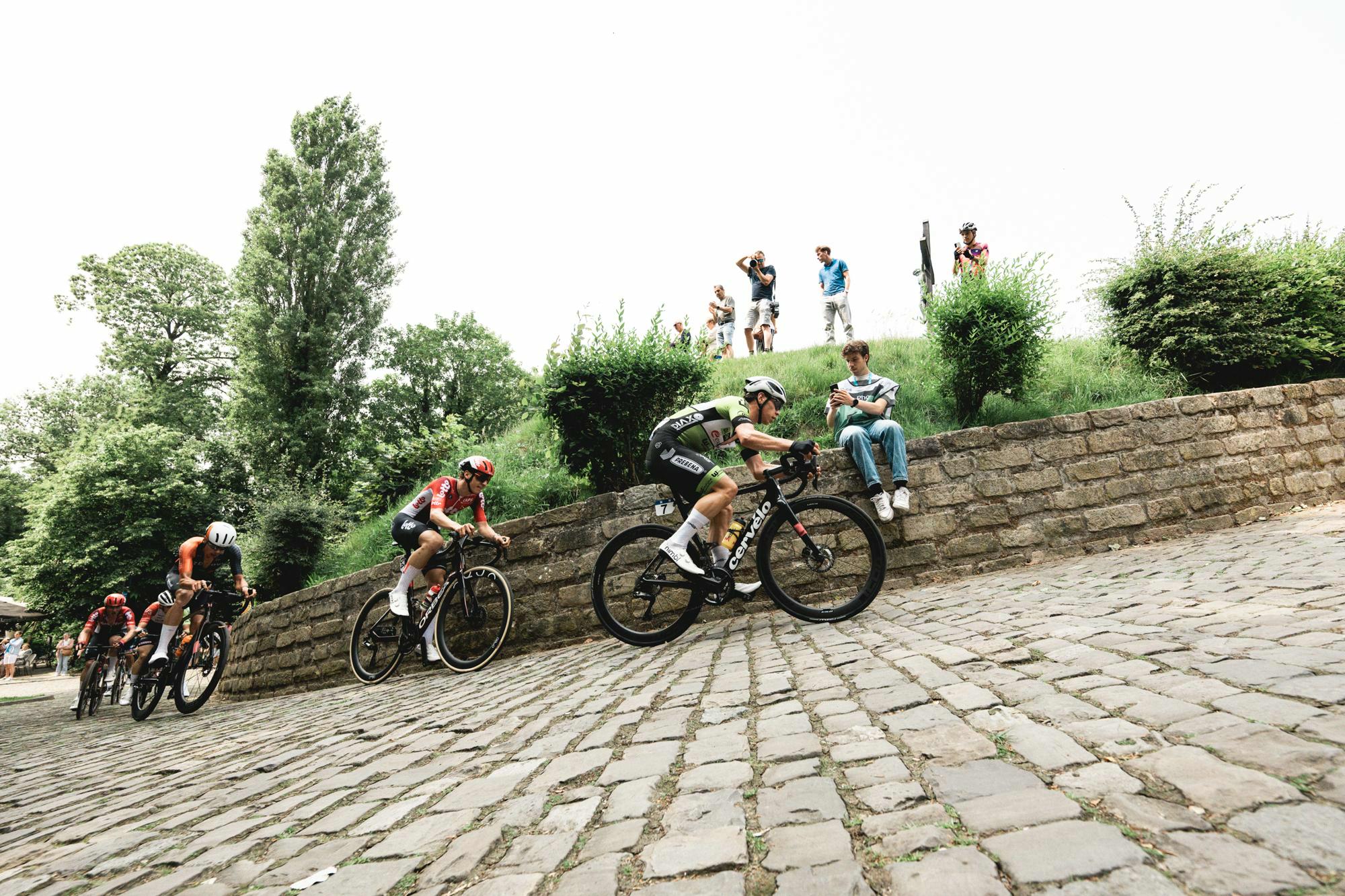 Liam Van Bylen remporte Circuit le Nieuwsblad U23