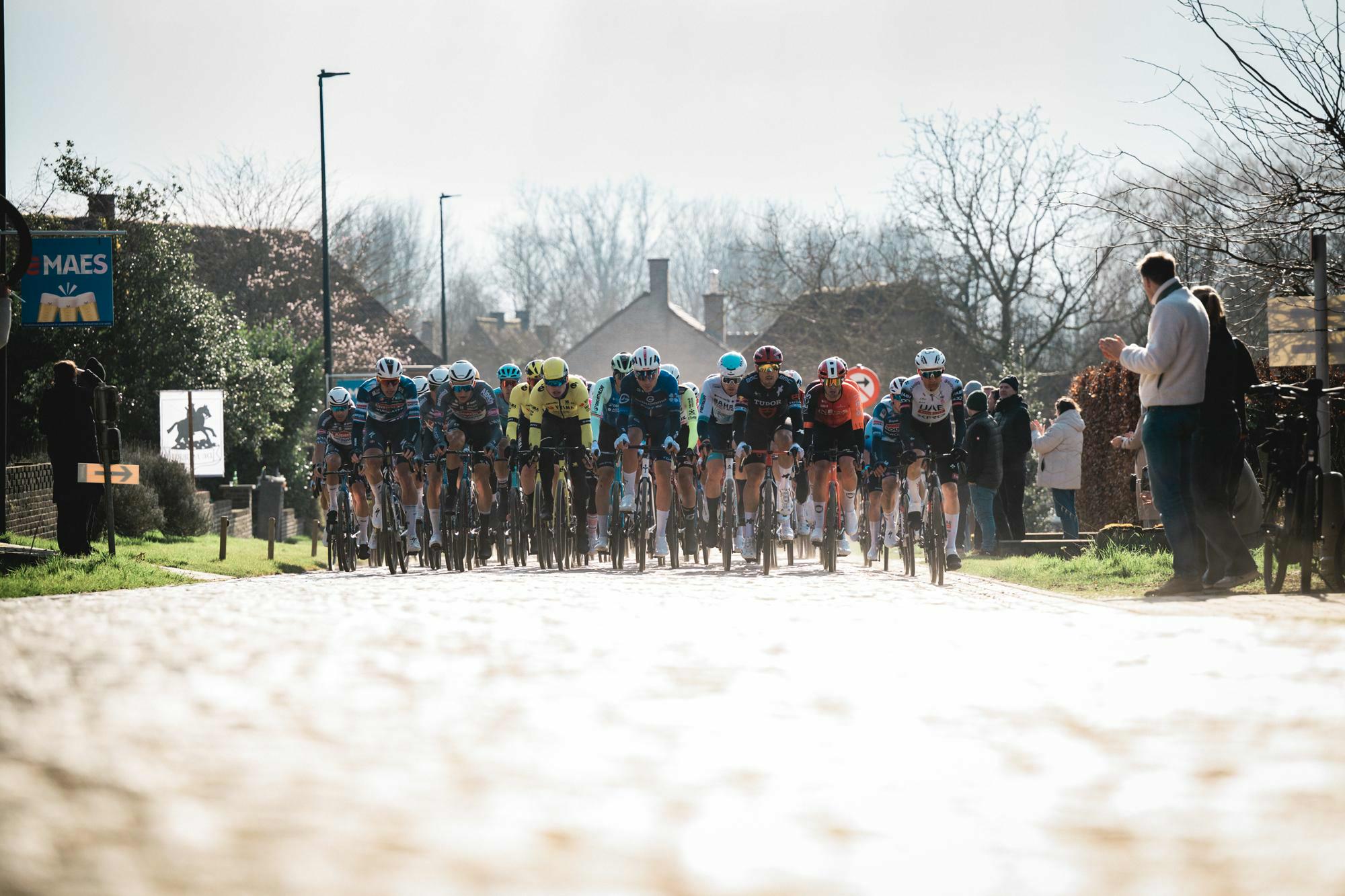 Discover all details about Omloop het Nieuwsblad in the Official Fan Guide